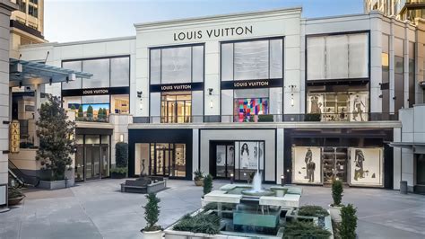 louis vuitton seattle bravern bellevue wa|louis vuitton bravern.